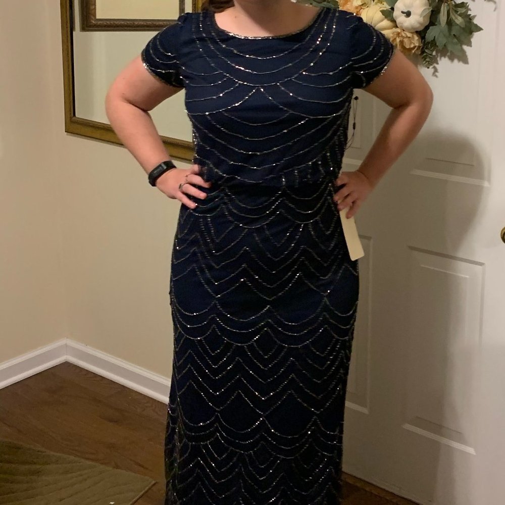 SHORT SLEEVE BEADED BLOUSON GOWN IN NAVY
